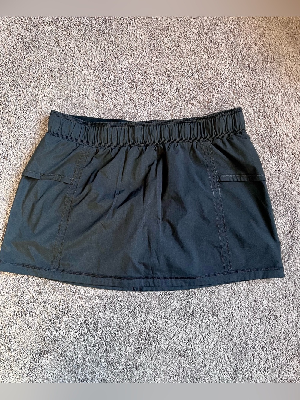 lululemon athletica black athletic skirt with built in shorts - Size 10